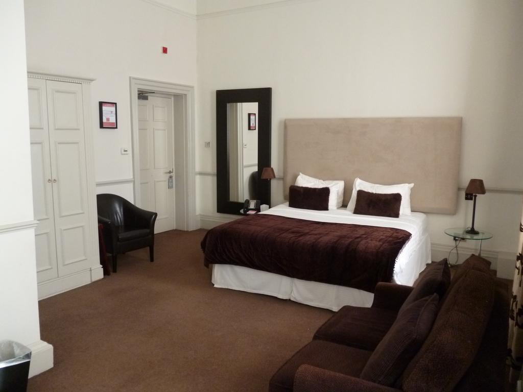 Best Western Plus Aston Hall Hotel Exterior foto